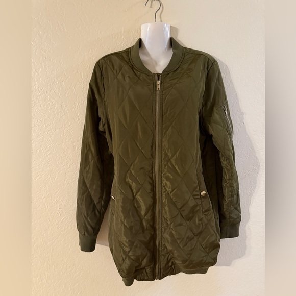 Better Be Green Quilted Bomber Jacket - Picture 2 of 6